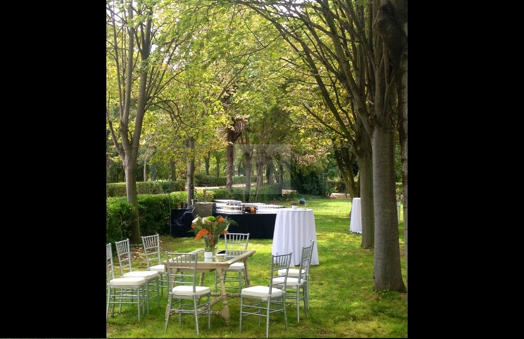 Paseo de Tilos decorado para boda